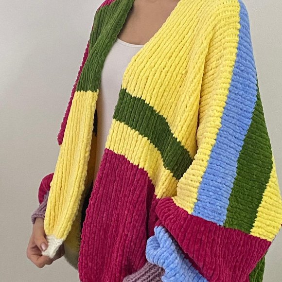 Over Size Cardigan Hand-Knitted Color Block - Picture 4 of 6